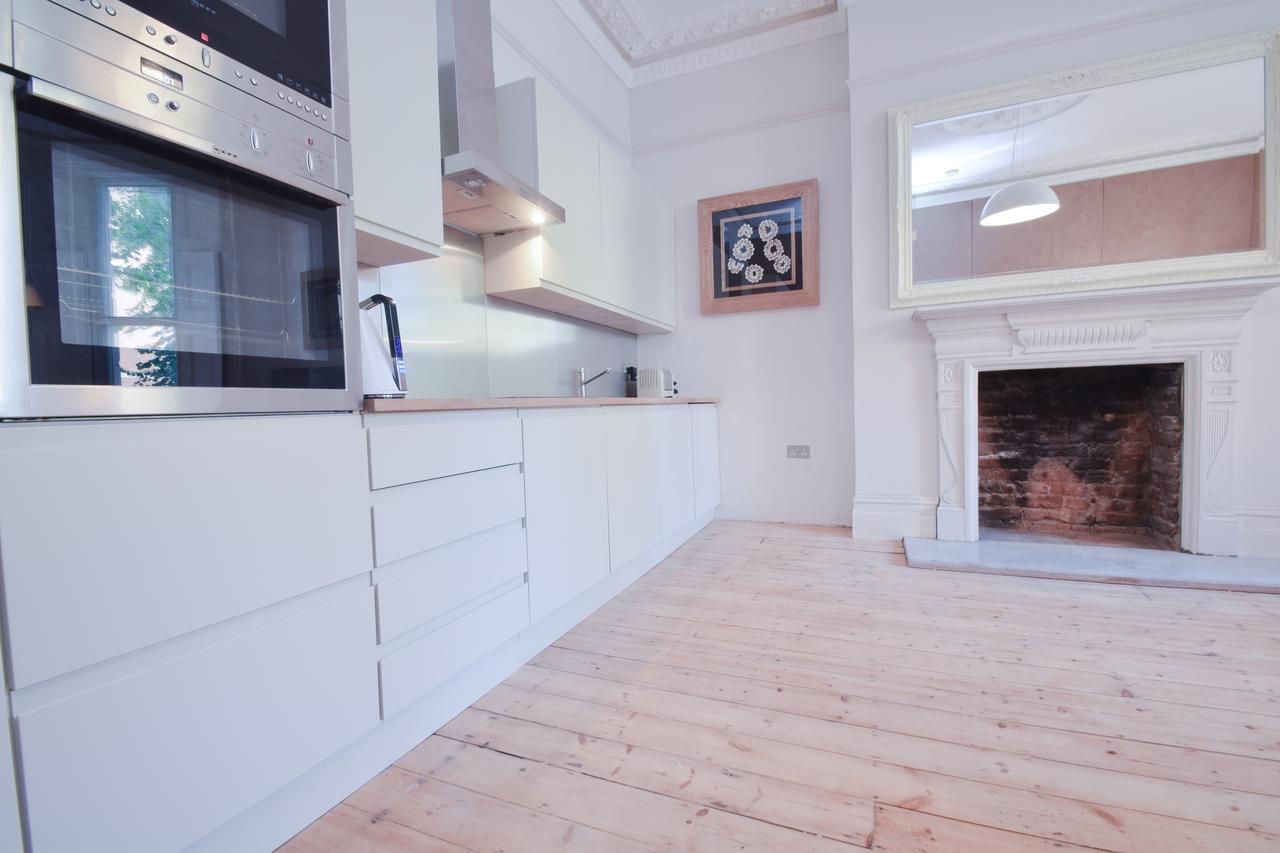 Apartament Stylish 2Br Designer Flat Holland Park Londyn Pokój zdjęcie
